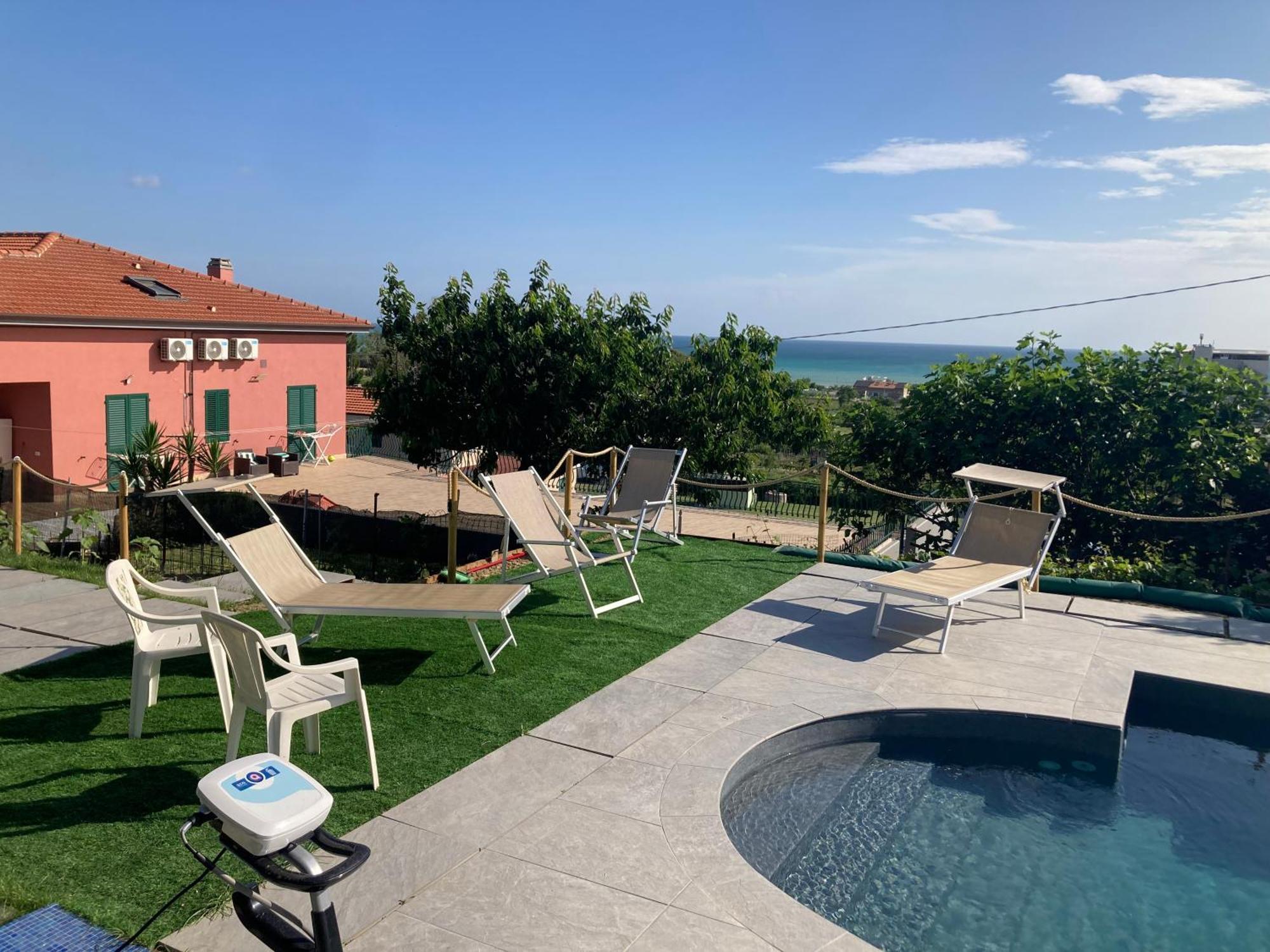 Casa Vacanze Immersa Tra Le Colline, Vicinissima Al Mare E Con Nuova Piscina Senigallia Exterior photo